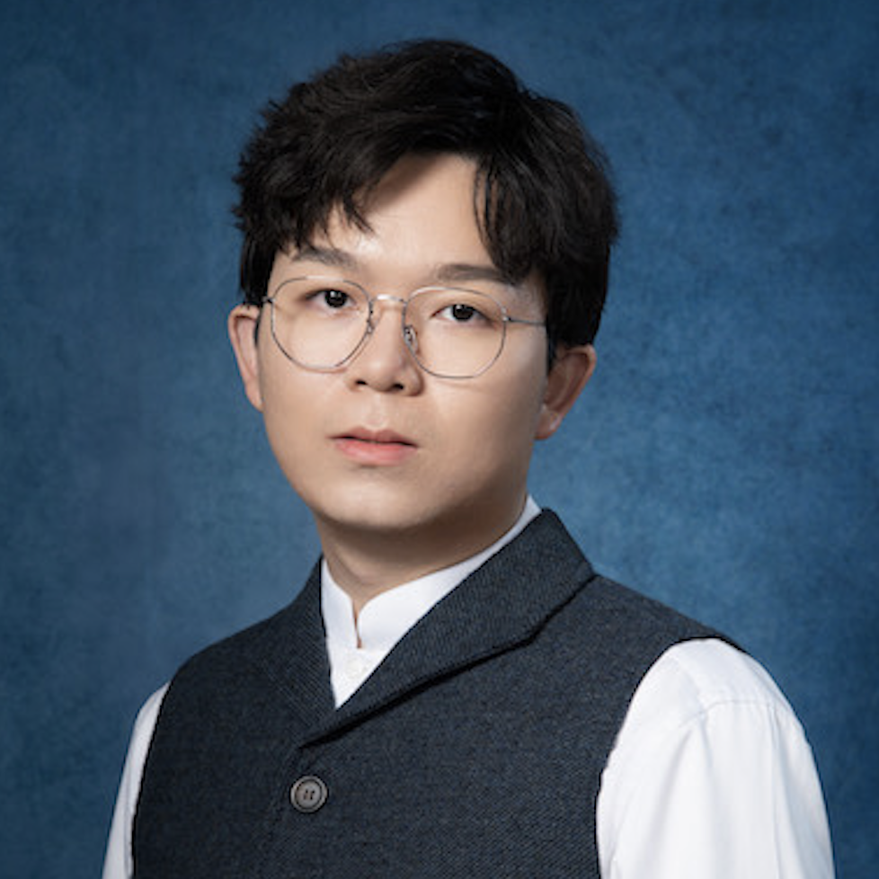 Headshot photo of Xiangyu Qi.